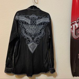 Roar Signature Men's Embroidered Button Down